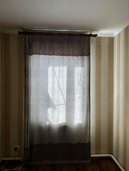 Шторы ширина-2,5 высота2,5