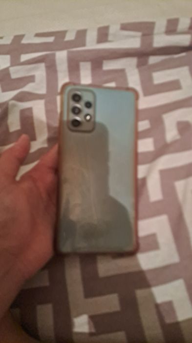 Сломвнный телефон a72 samsung