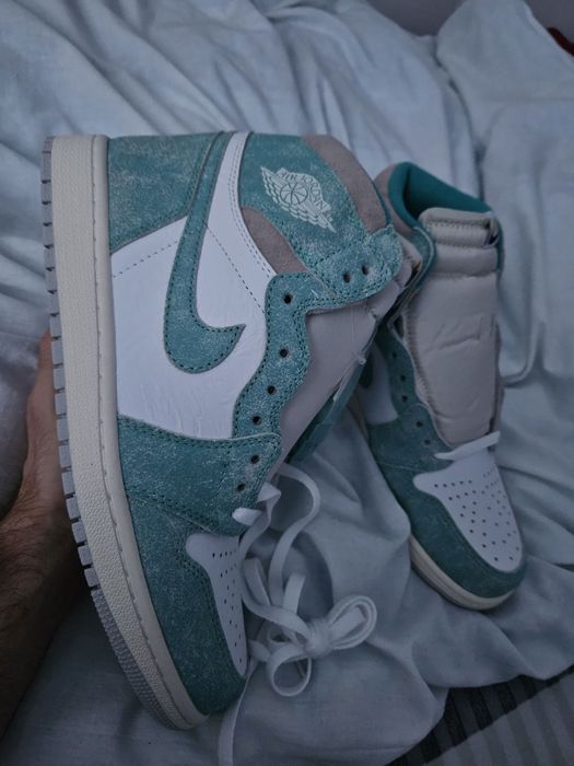 Adidasi Jordan 1 Blue