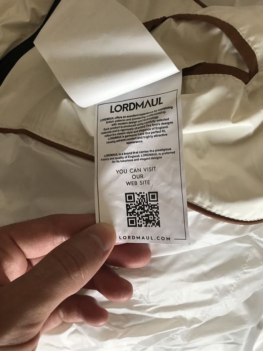 Продам фирменный куртку LORDMAUL.