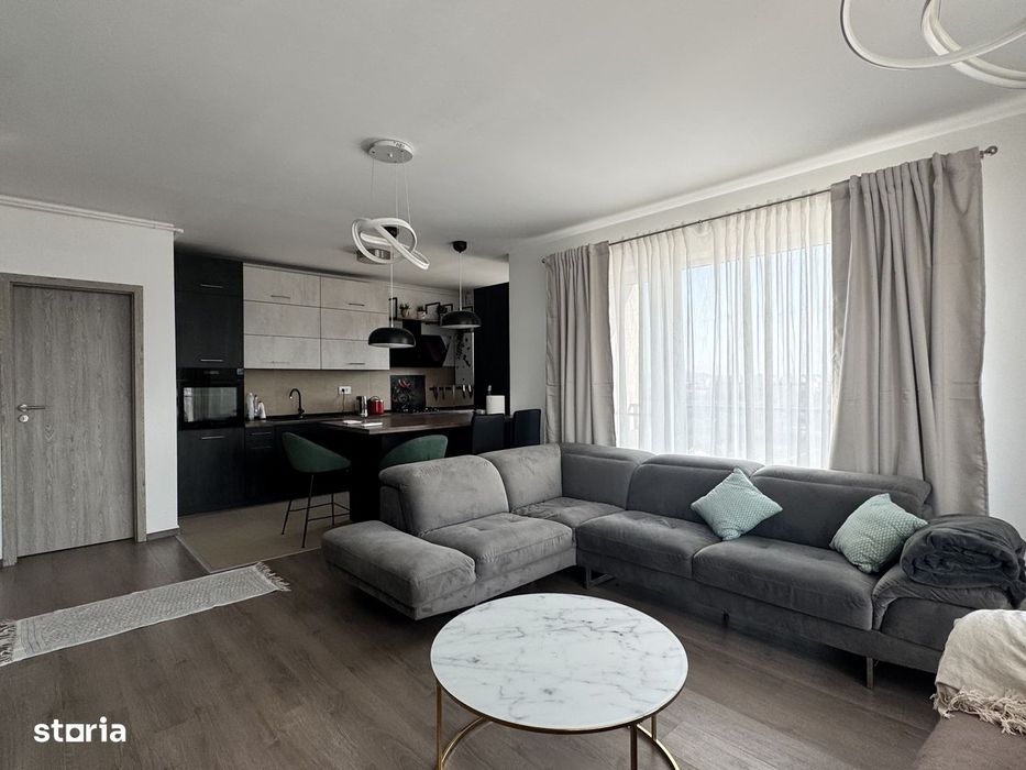 De închiriat apartament 3 camere priveliște deosebită