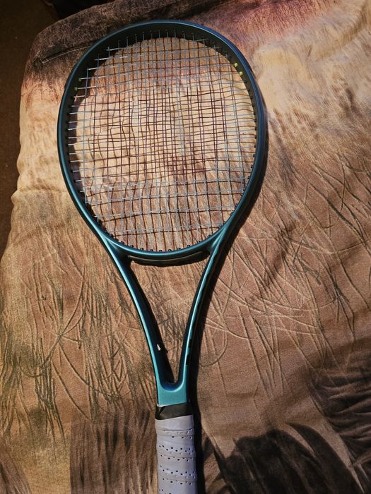 Тенис ракета Wilson Blade v9