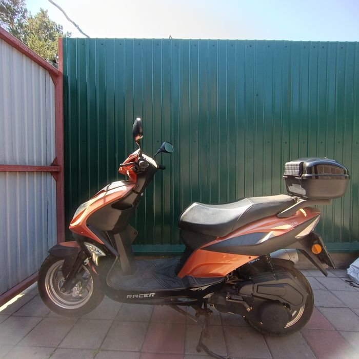 Скутер Recer Flame.