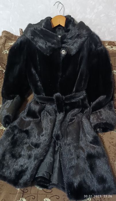 Шуба норковая чёрная