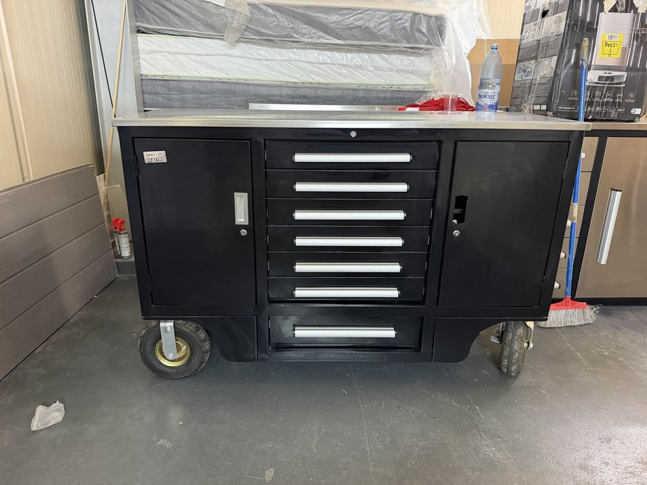 Banc de lucru mobil cu roți și blat inox – Nou