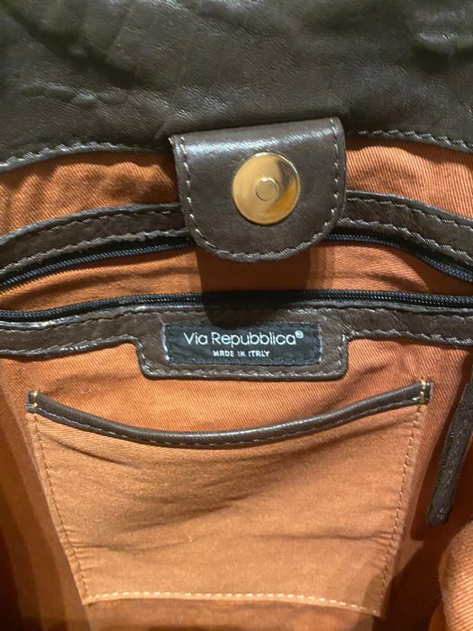 Маркова кожена чанта