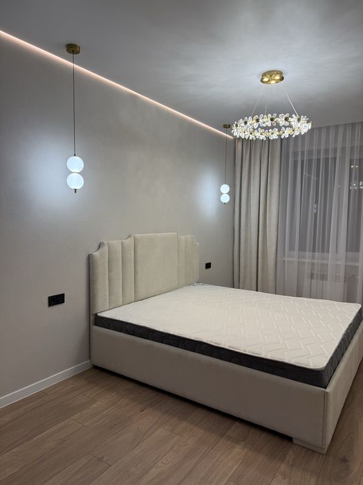 Продается кровать 180*200
