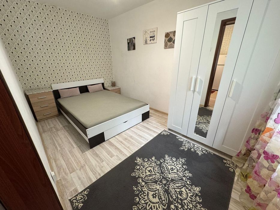 Apartament de închiriat