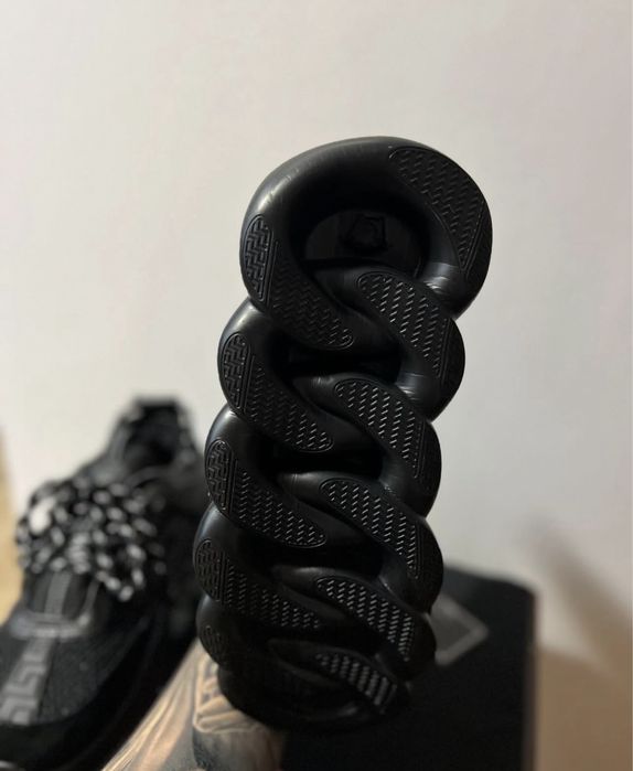 Adidasi versace chain reaction negrii  40-44