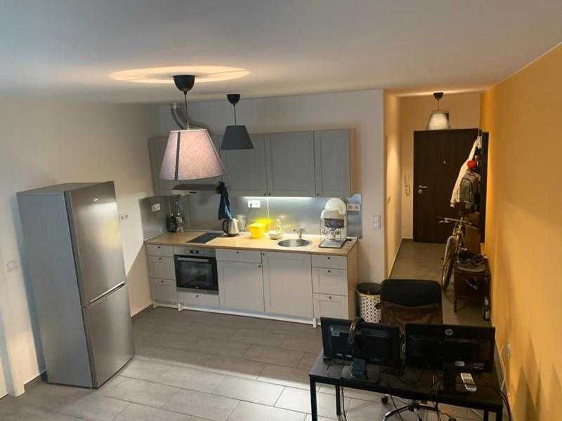 Дава се под наем Двустаен апартамент в София, Редута - 70 кв.м за 350 € - Снимка #1