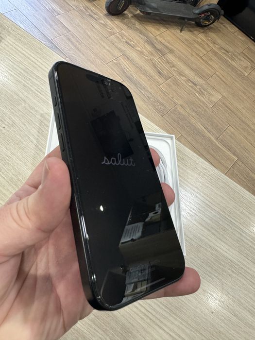 iPhone 16 Pro, 128GB, 5G, black ca nou