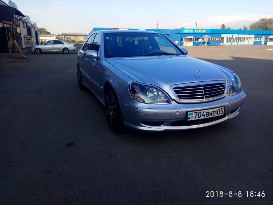 Бампер на мерседес 220 доресталинг