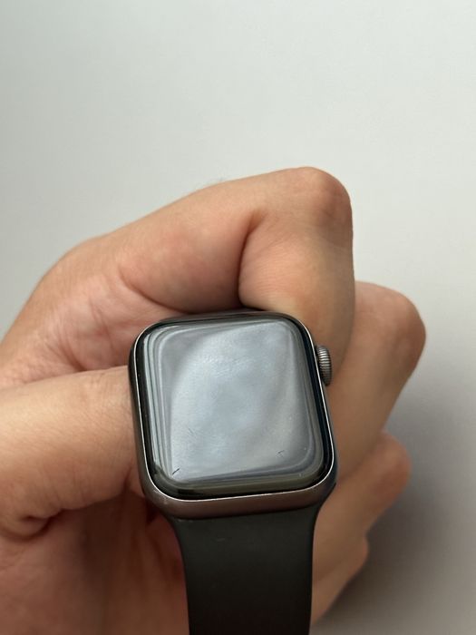 Apple Watch 4 40mm GPS, Aluminium Case, Sports Band