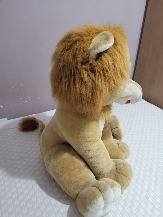 Плюшена  играчка  ..