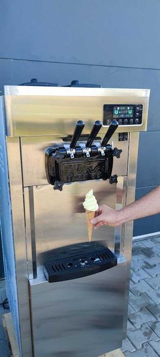 Mașină de înghețată profesională – Performanță și profit garantat