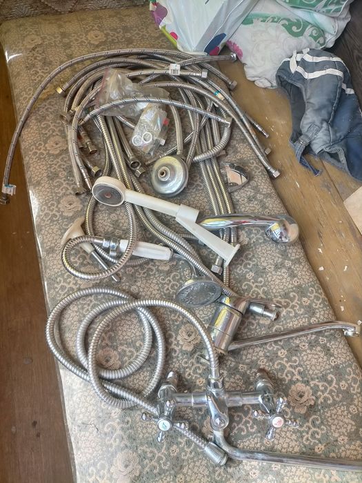 Продам смесители