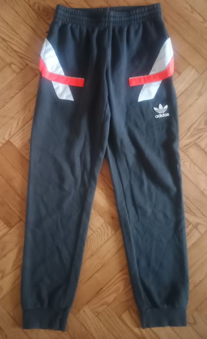 Оригинални мъжки долнища Nike, Adidas, Puma, North Face, Under Armour