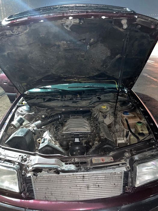 Продам Ауди 100s4  о/б 2.8