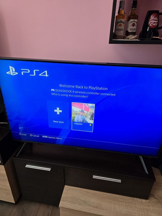 Playstation 4 Конзола Перфекна