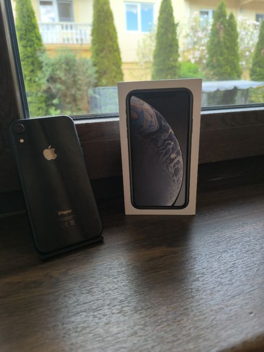 iPhone XR 64GB – stare foarte bună