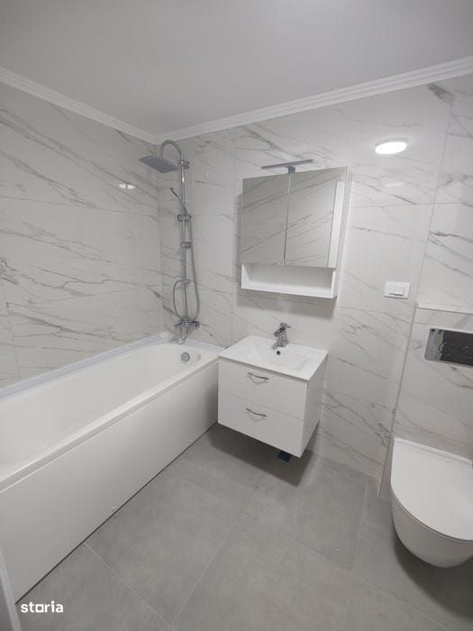 Apartament modern cu 3 camere, loc de parcare