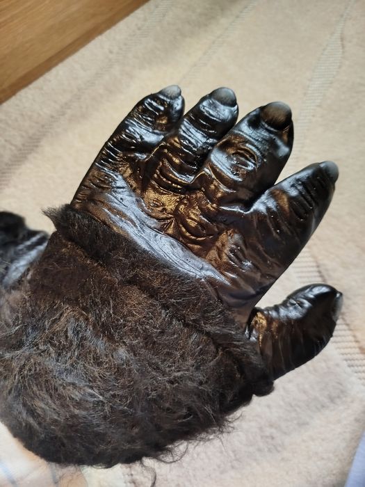 Ново Костюм на горила