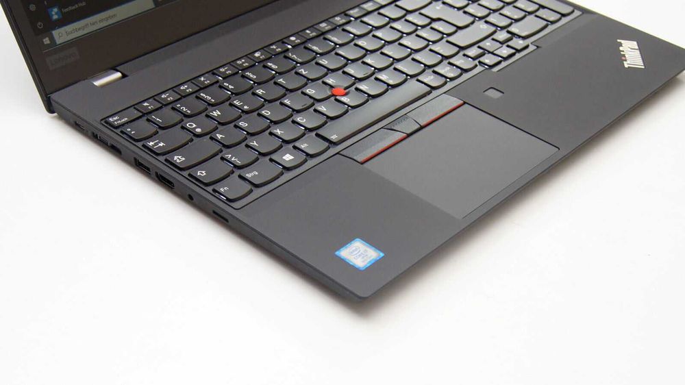 Лаптоп Lenovo ThinkPad P53s i7-8665U 16GB 512GB P520 FHD ГАРАНЦИЯ
