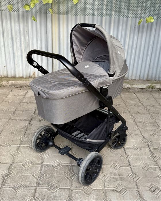 Детская коляска Joie Chrome