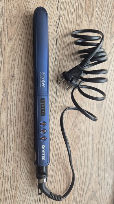 Выпрямитель для волос Vitek