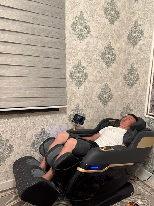 Массажный кресло.