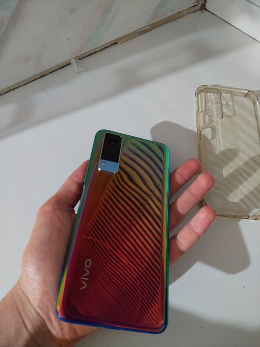 телефон Vivo y53s