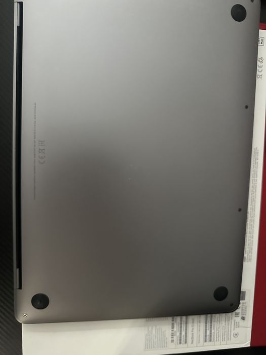 Macbook Pro ‘13 2019 год