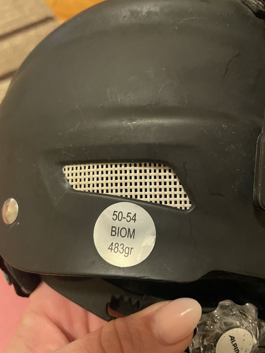 Детска ски каска Alpina и ски очила