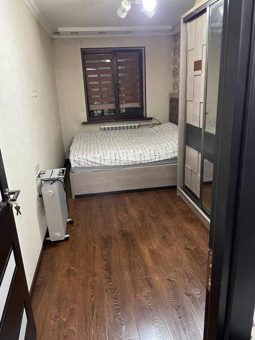 Продаеться квартира вторичная кирпичный доме 2/4/4  ориентир IT парк.