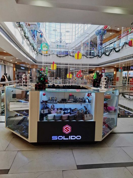 Продаю островок в ТРЦ Спутник