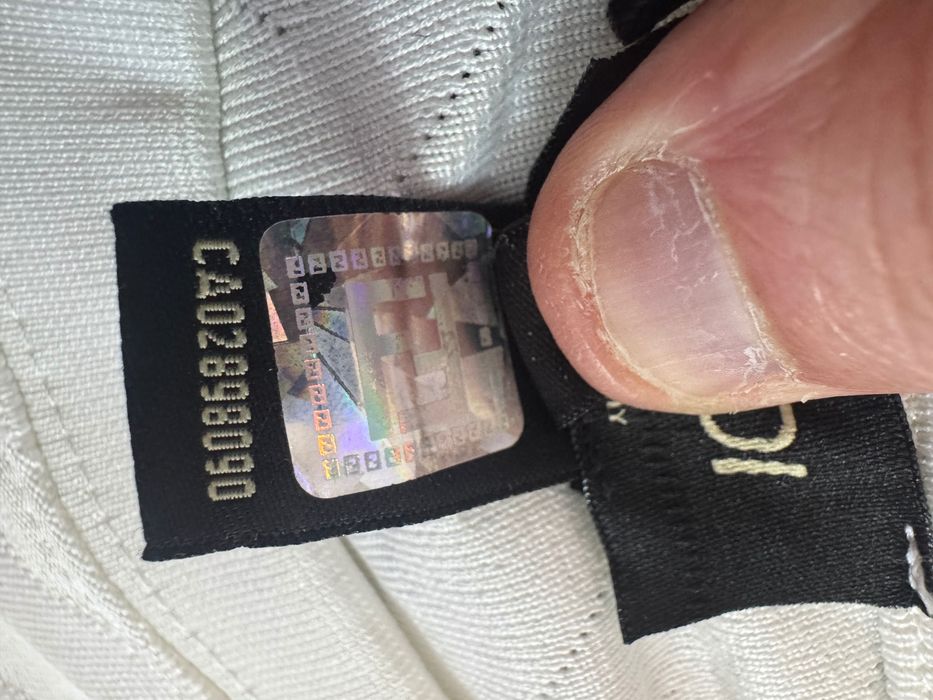 Fendi-Чисто нова автентична мъжка тениска Л