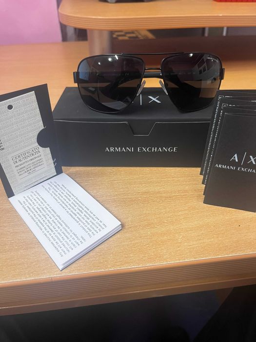 Оригинални слънчеви очила Armani Exchange AX2012S