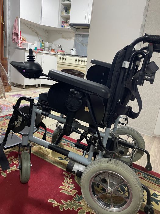 Электрическая коляска