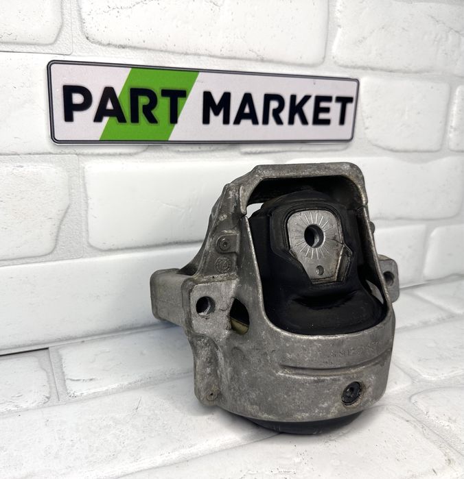 Тампон двигател AUDI Q5 SQ5 8R0199381 8R0199381AP