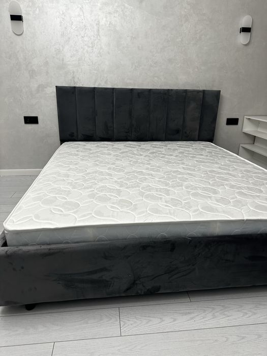 Кровать двухспальный мебель