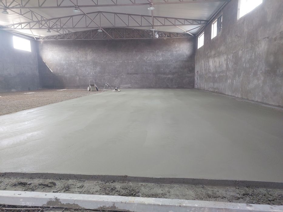 Стяжка топинг шлифовка Мраморный крошка Мазайка Полировка делаем качес