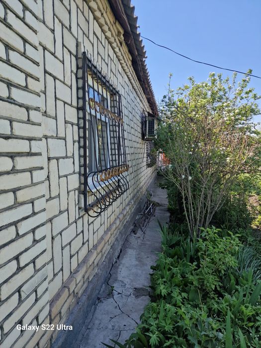 Продам дом в центре города Шу.