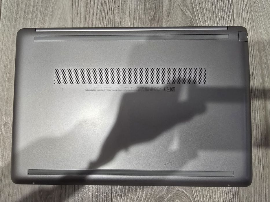 Laptop HP250 G8 I5 Gen 11