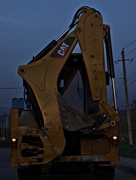 Трактор Экскаватор погрузчик