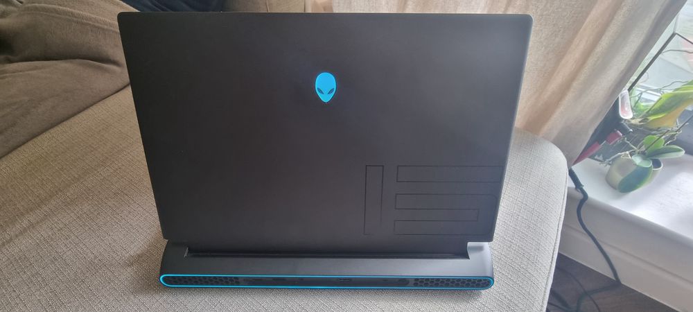 Alienware Laptop RTX 3080Ti i7-12700 32GB DDR5 240HZ 2K ECRAN Bucuresti ...