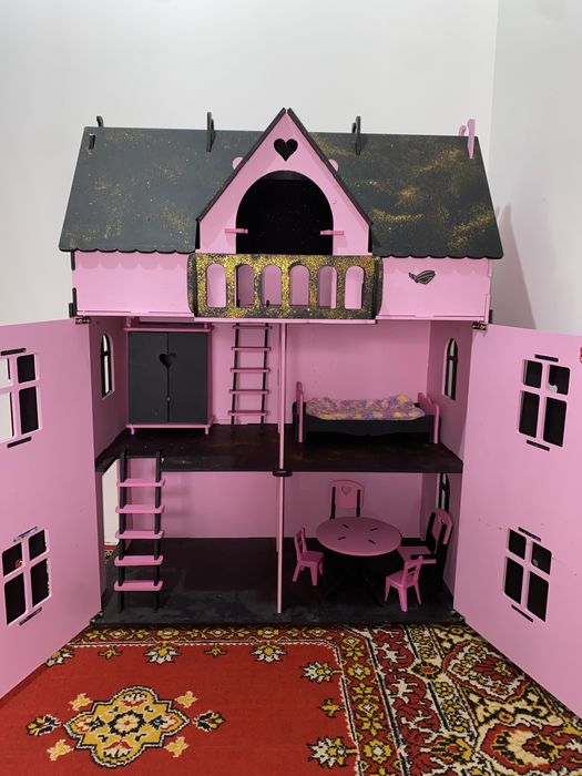 3 этажный домик игрушечный