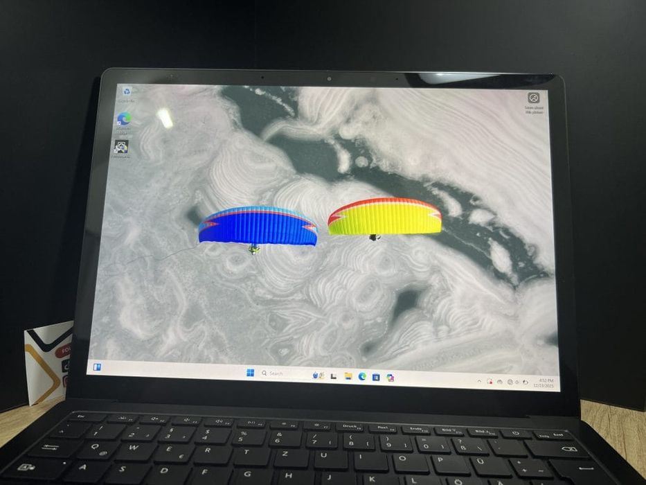 Microsoft Surface 3 512Gb I7-1065G7 16Gb Ram Black Second-Hand Foarte