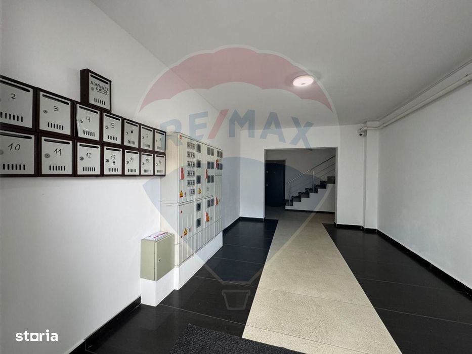 Apartament cu 3 camere, 2 bai, 2 balcoane, parcare-zona Uta