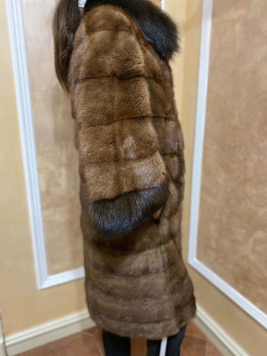 Шуба норковая женская