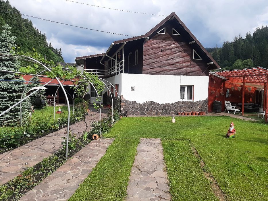 De vânzare. Casă cu toate utilitățile.